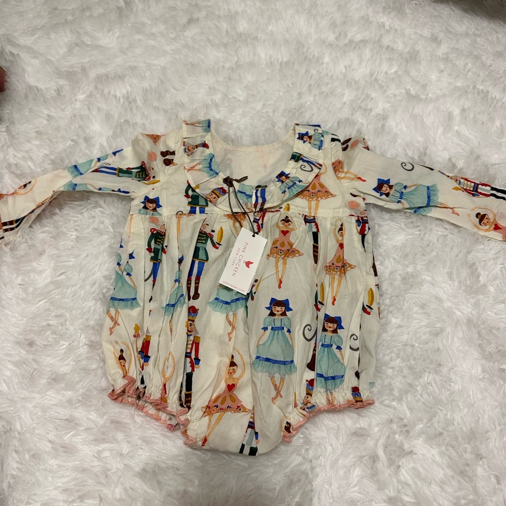 Pink chicken New York nutcracker romper, 3-6 months new with tags